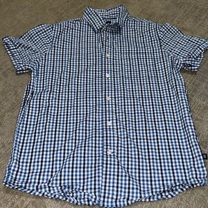 Men’s small Gap button down shirt sleeve shirt